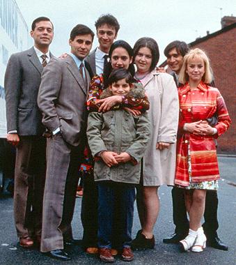 Východ je východ / East Is East (1999)