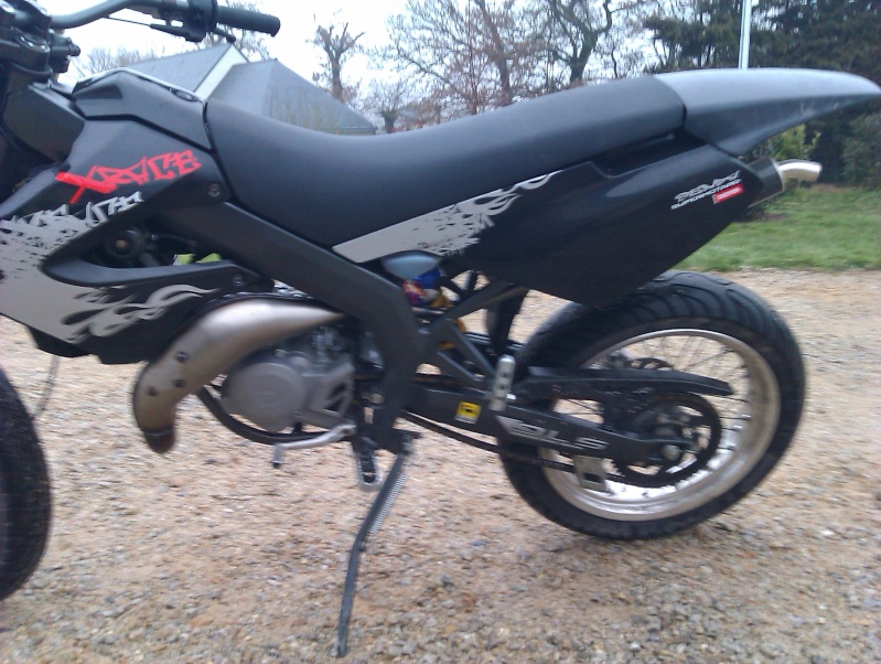 imag0025.jpg