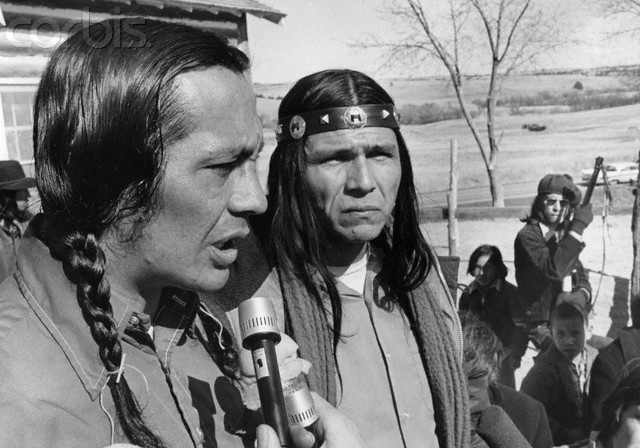 Massacre At Wounded Knee. sides Wounded+knee+1973